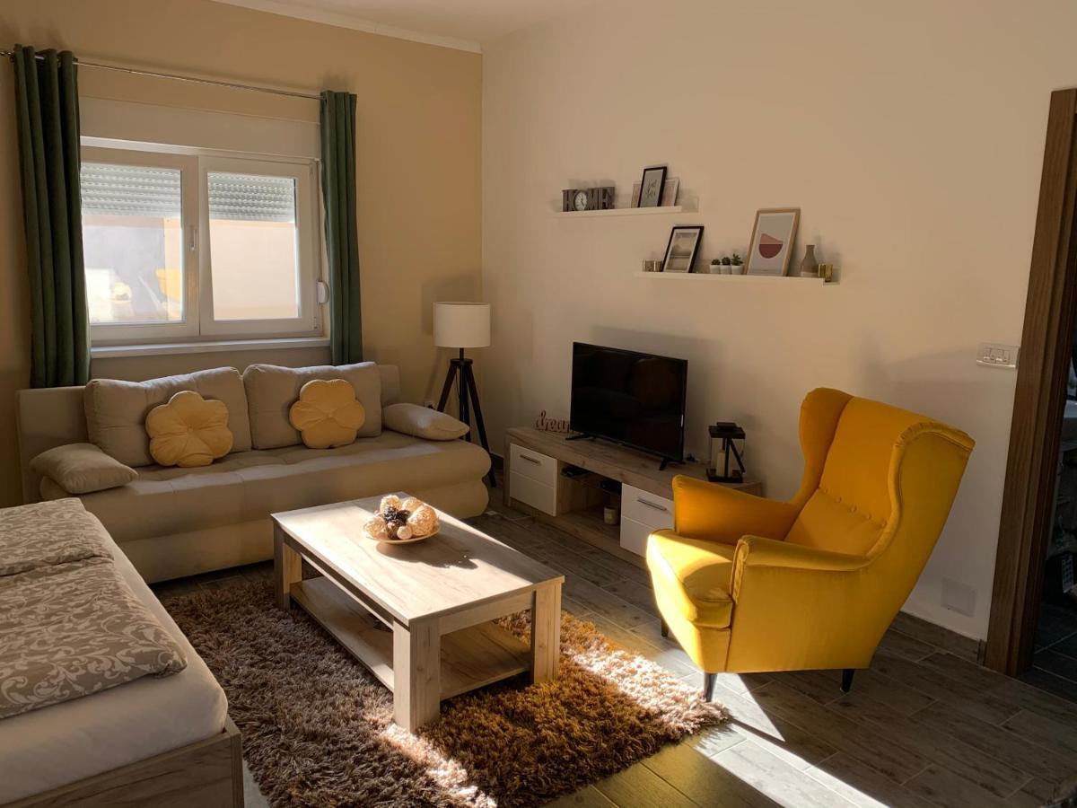 Apartman Hana Сомбор Экстерьер фото